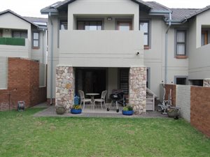 3 Bed Townhouse in Kyalami Hills