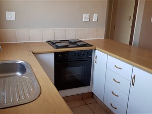 2 Bed Apartment in Crystal Park
