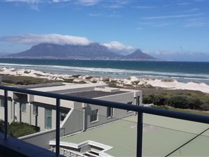 3 Bedroom Apartment in Tableview