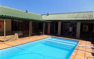 3 Bedroom House in Sea Park