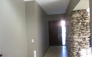 3 Bedroom House in Waterfront