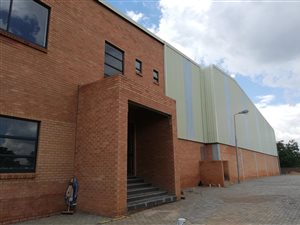 2650 m² Industrial space in Linbro Park