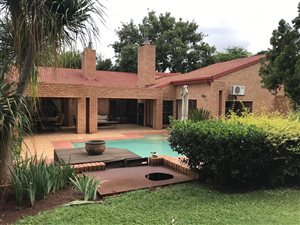 3 Bedroom House in Eldoraigne