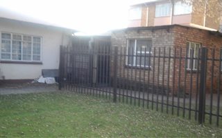 3 Bedroom House in Vanderbijlpark CW1