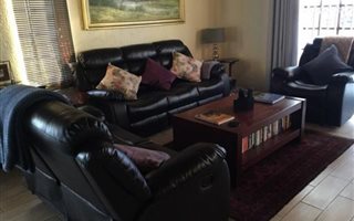 3 Bedroom House in Sunninghill