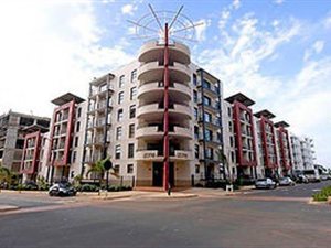 3 Bed Apartment in New Town Centre