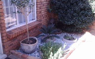 2 Bedroom Duplex in Zwartkop