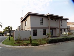 4 Bedroom House in Bushwillow Park Estate