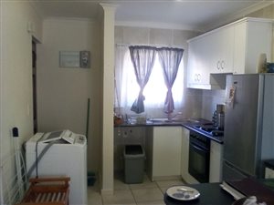 2 Bedroom Apartment in Fairview Golf Estate