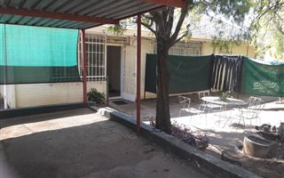 1 Bedroom Garden Cottage in Northcliff