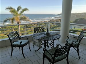 2 Bed Apartment in Southbroom