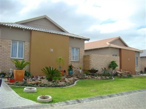 3 Bed House in Hansmoeskraal