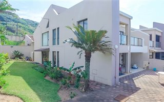3 Bedroom Apartment in La Mercy