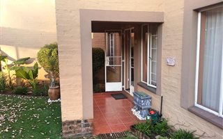 2 Bedroom Apartment in Jordaan park
