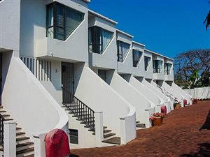 3 Bed Duplex in Umhlanga Rocks