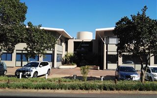 240 m² Office Space in Westville
