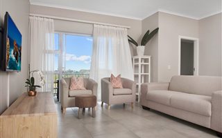 2 Bedroom Apartment in Manor Estates