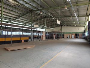 2782 m² Industrial space in Ferndale