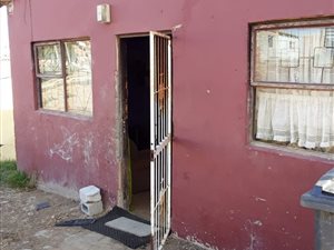 2 Bed House in Port Elizabeth Central