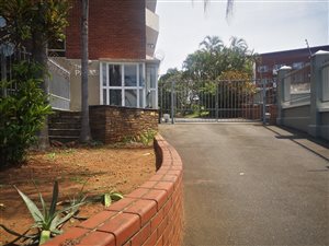 2 Bed Apartment in Morningside