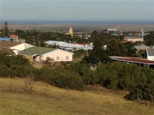 1710 m² Land available in Humansdorp