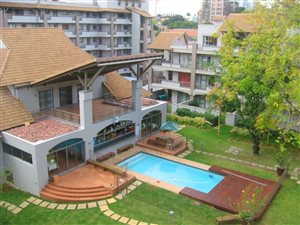 2 Bed Apartment in Morningside