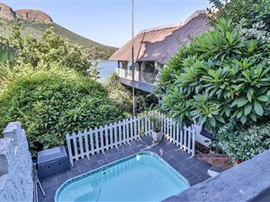 3 Bed House in Kosmos