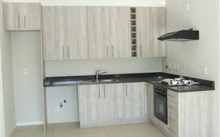 1 Bedroom Apartment in Florida Hills