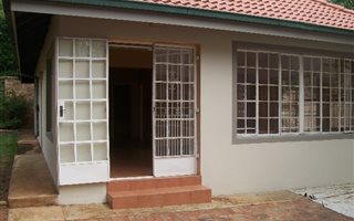 1 Bedroom Garden Cottage in Bedfordview