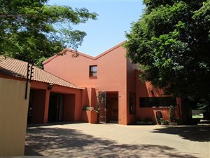 2 Bed House in Nieuw Muckleneuk