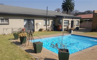 4 Bedroom House in Vanderbijlpark CW6