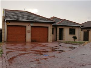 3 Bed House in Hagley
