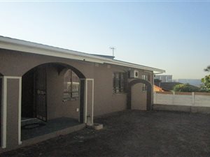 4 Bed House in Isipingo Hills