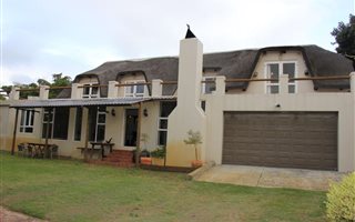 4 Bedroom House in Milnerton Ridge