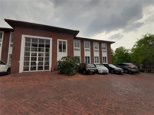 243 m² Commercial space in Craighall Park