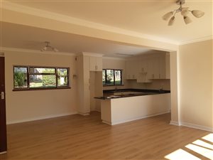 3 Bed Apartment in Kloof