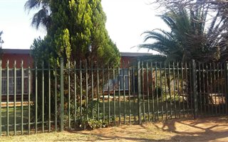 2 Bedroom Townhouse in Declerqville