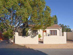 3 Bed House in Edgemead