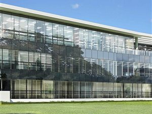 1412 m² Commercial space in Waterfall Estate