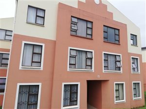 2 Bed Flat in Amalinda