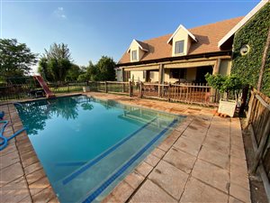 8.5 ha Farm in Rietfontein