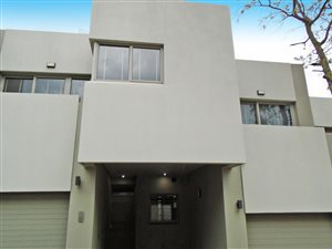 3 Bed Townhouse in Oaklands