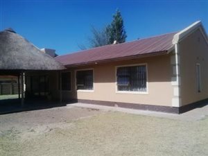 3 Bedroom House in Vanderbijlpark CE4