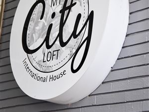 1 Bed Apartment in Johannesburg Central