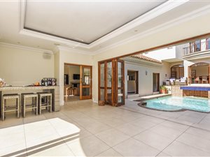 4 Bed House in Dainfern Golf Estate