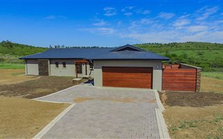 3 Bedroom House in Intaba Ridge Secure Eco Estate