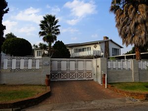 5 Bed House in Dowerglen