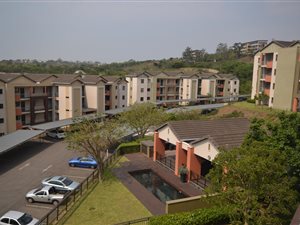 3 Bed Apartment in Berea West