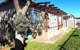 3 Bedroom Simplex in Krugersdorp West