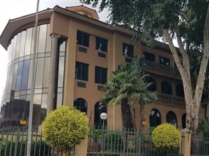 133 m² Office Space in Bruma